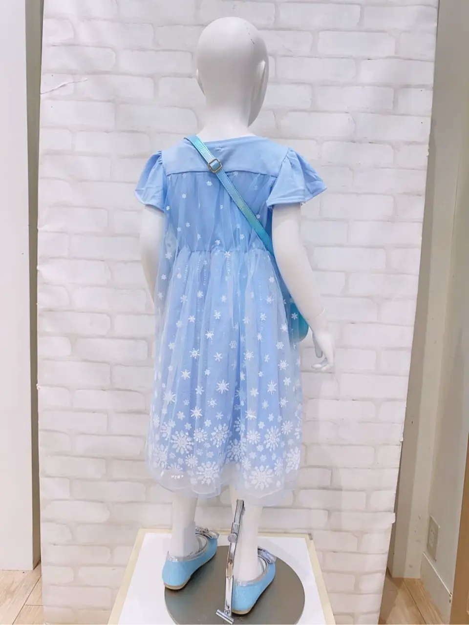 ANY 嶋田 コーディネート画像