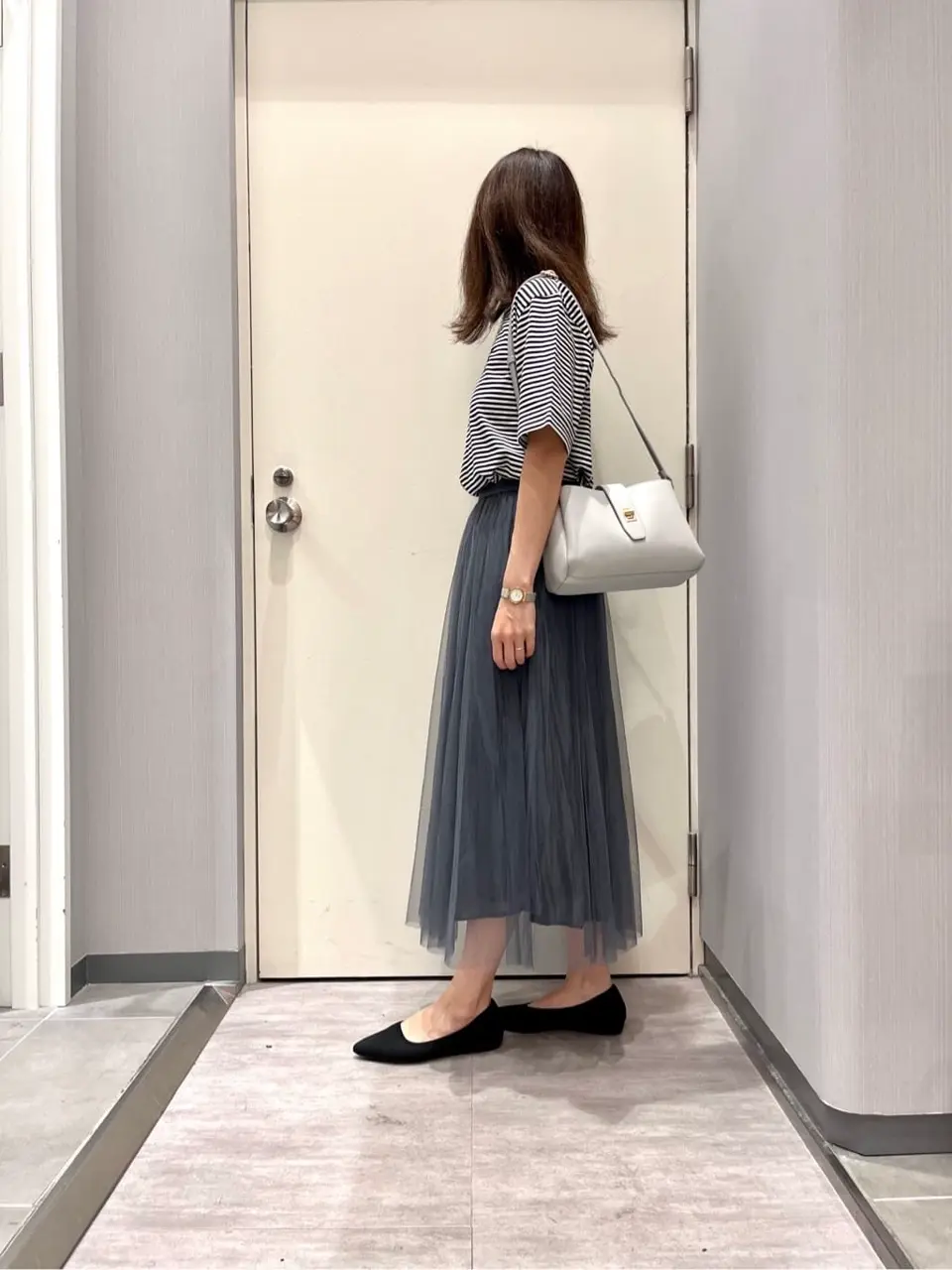 ANY 金井 コーディネート画像