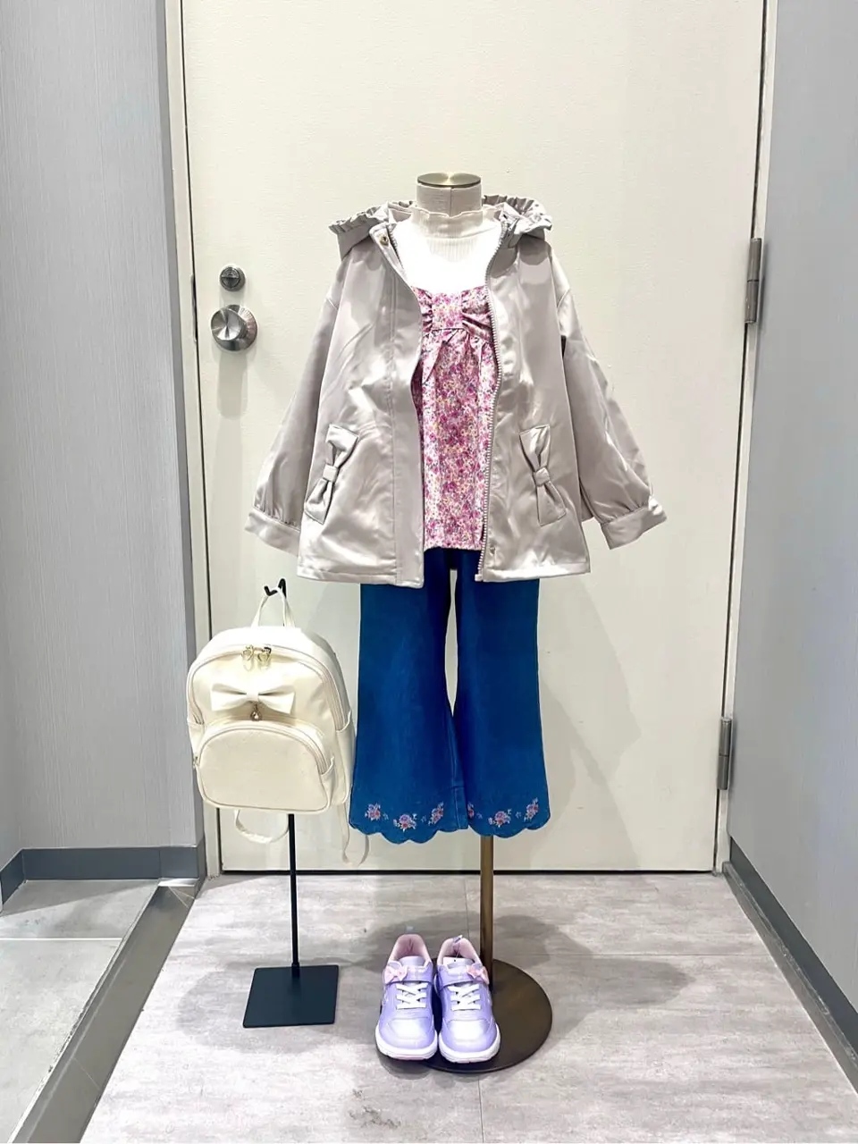 ANY 金井 コーディネート画像