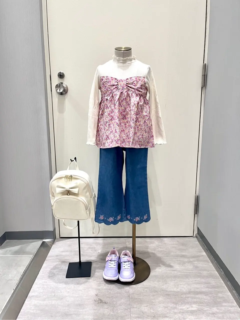 ANY 金井 コーディネート画像