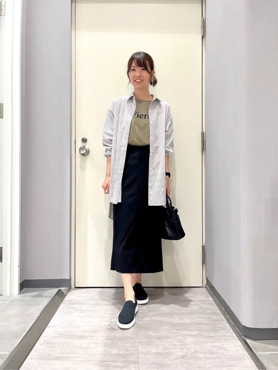 ANY 金井 コーディネート画像