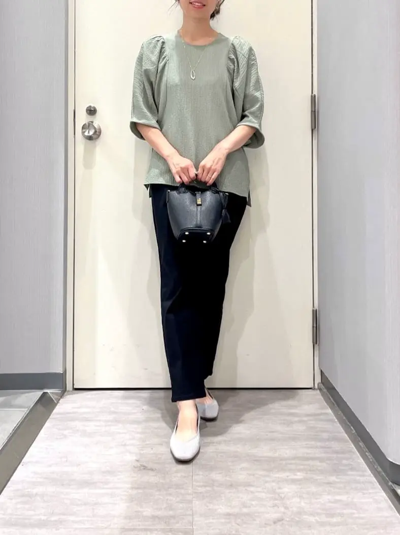 ANY 金井 コーディネート画像