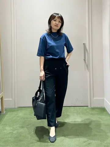 ANY フジコ コーディネート画像