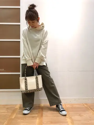 ANY 山口 コーディネート画像