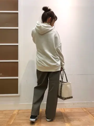 ANY 山口 コーディネート画像