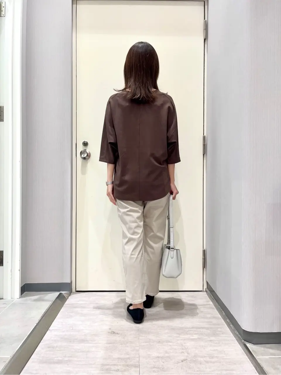 ANY 金井 コーディネート画像