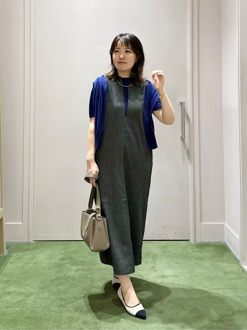 ANY フジコ コーディネート画像