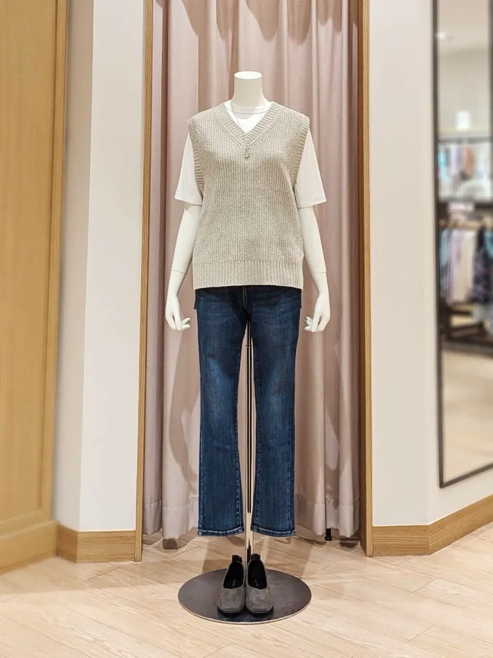 ANY 岩田 コーディネート画像