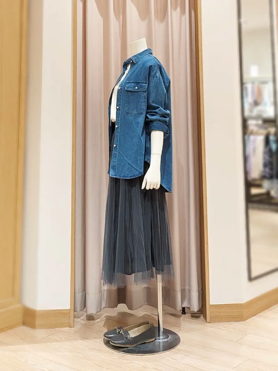 ANY 岩田 コーディネート画像