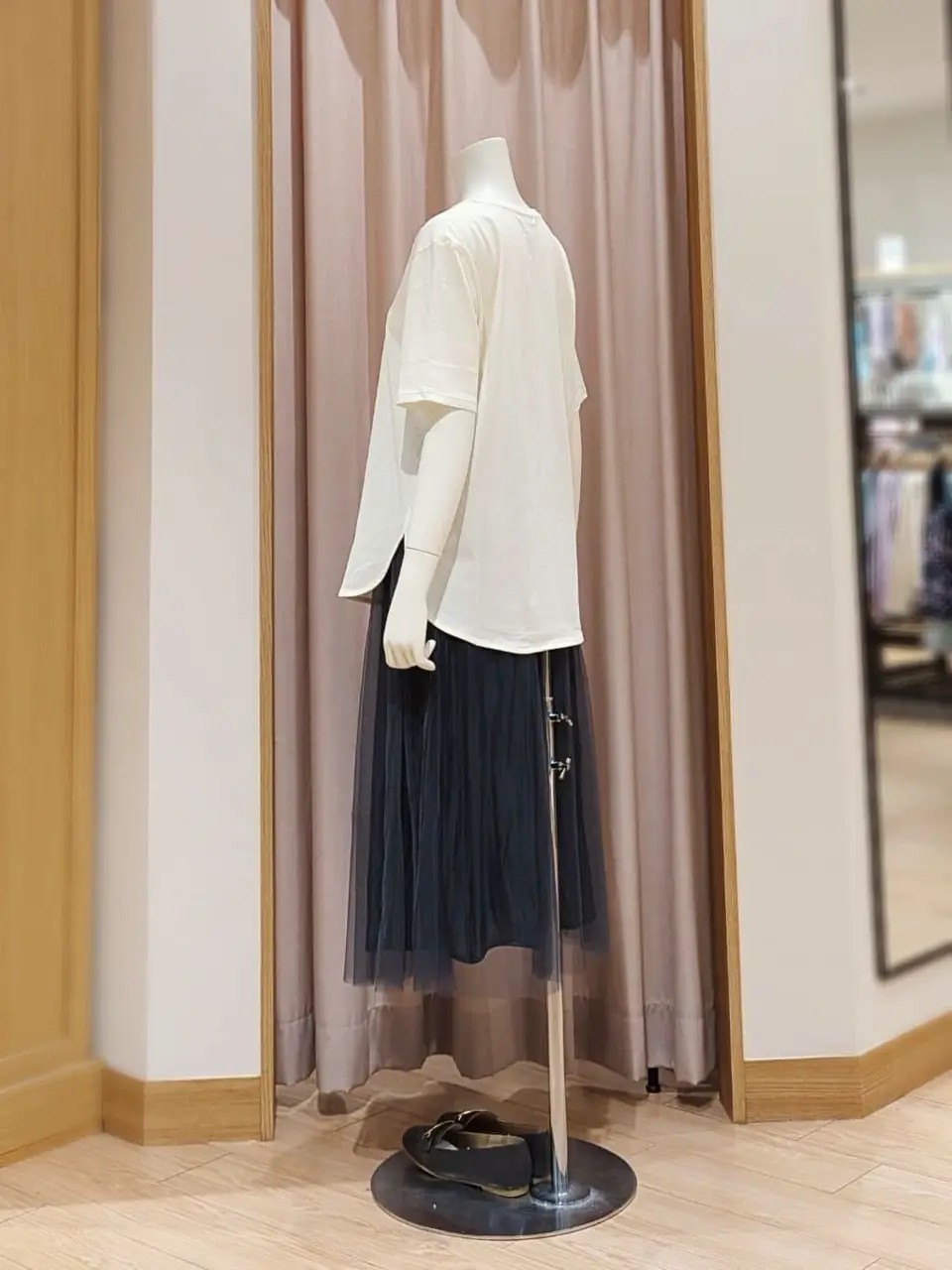 ANY 岩田 コーディネート画像