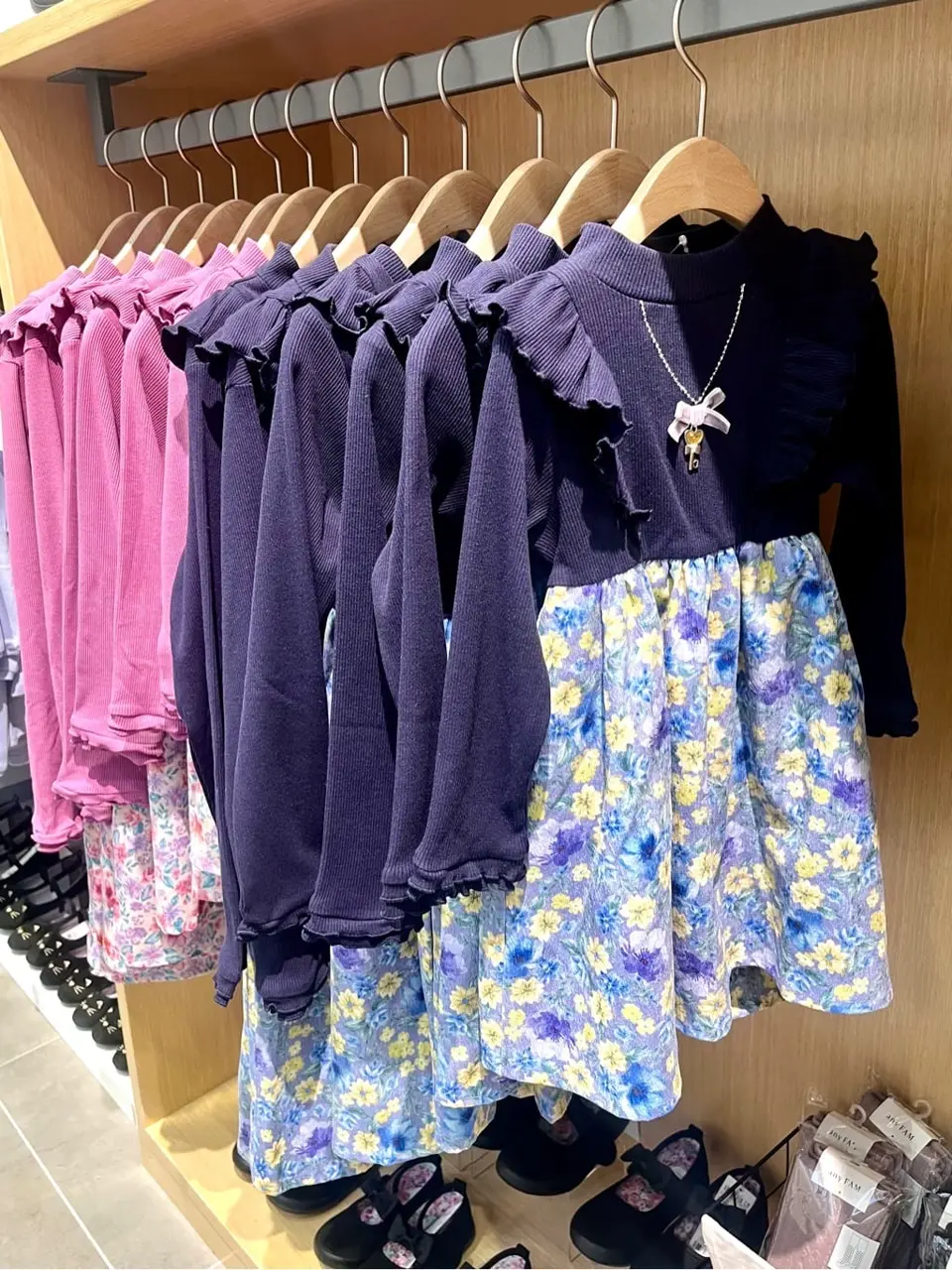 ANY 金井 コーディネート画像