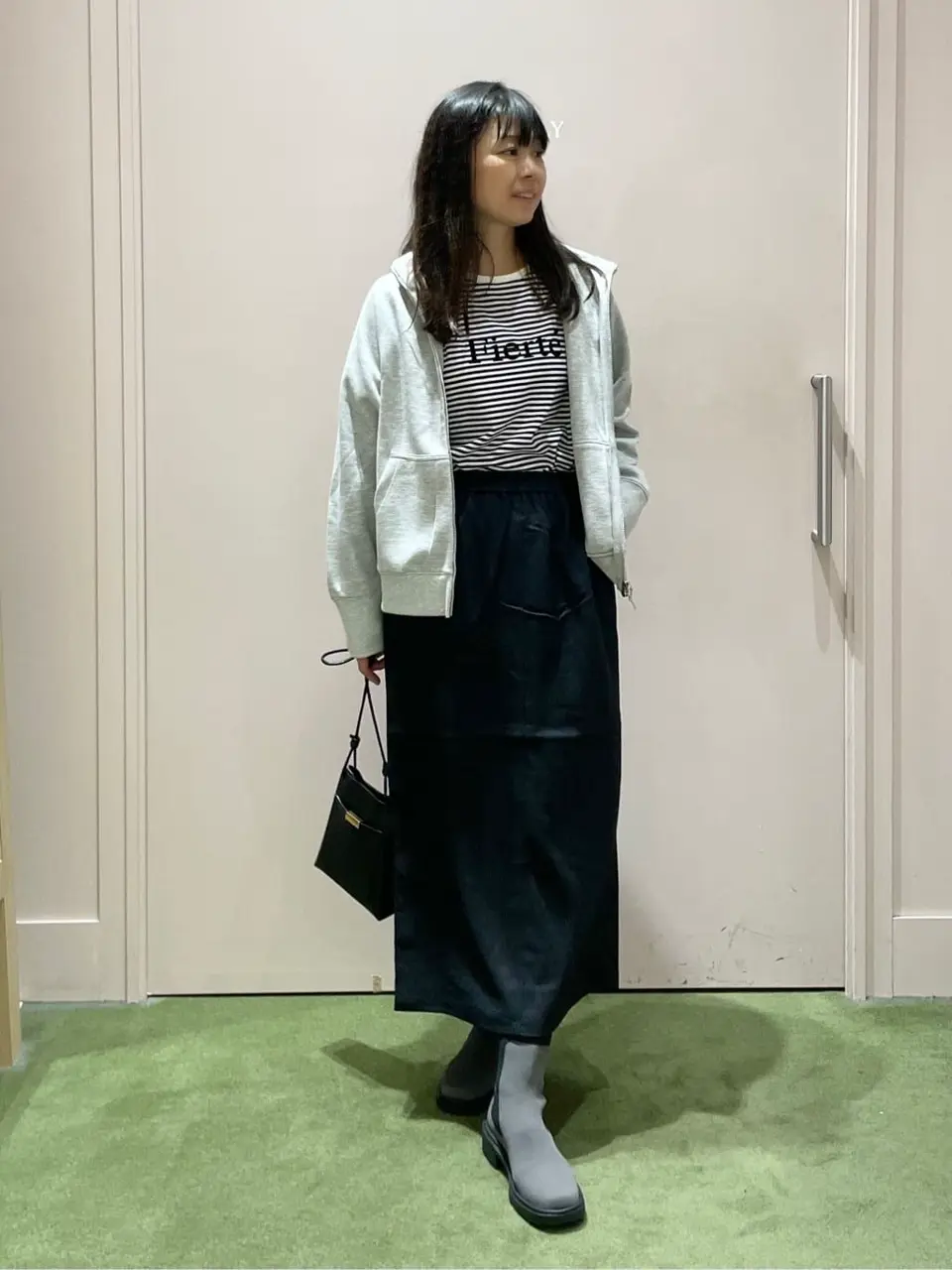 ANY 山本 コーディネート画像