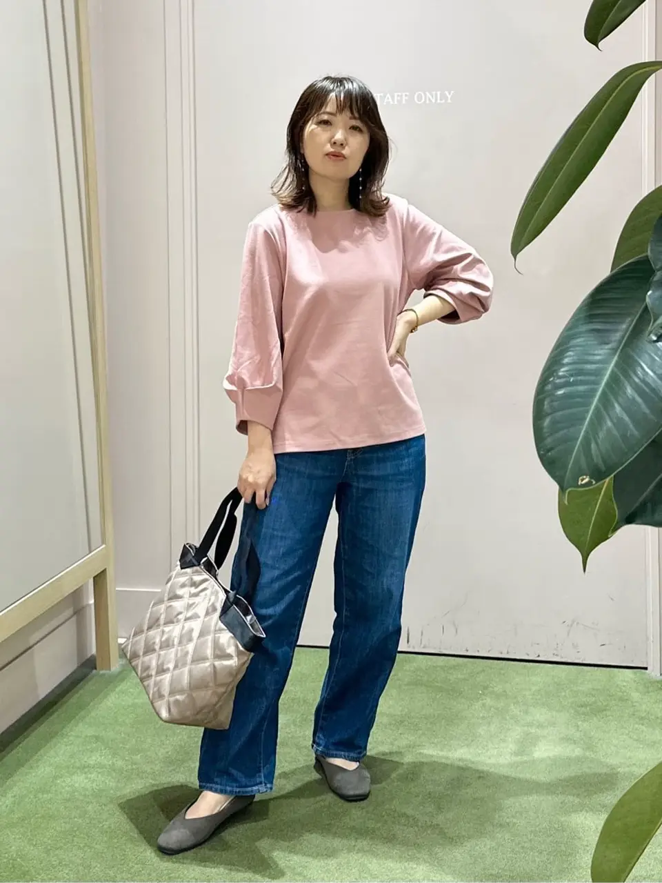 ANY フジコ コーディネート画像