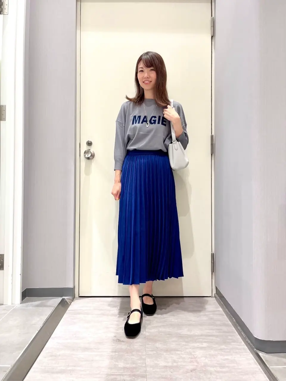 ANY 金井 コーディネート画像