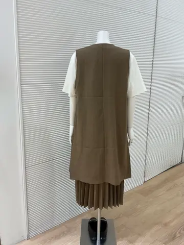 ANY こばやし コーディネート画像