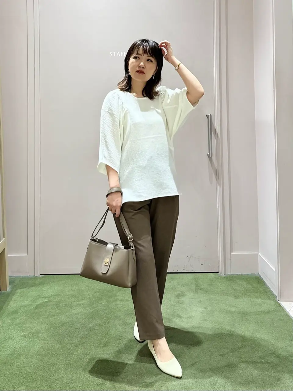 ANY フジコ コーディネート画像