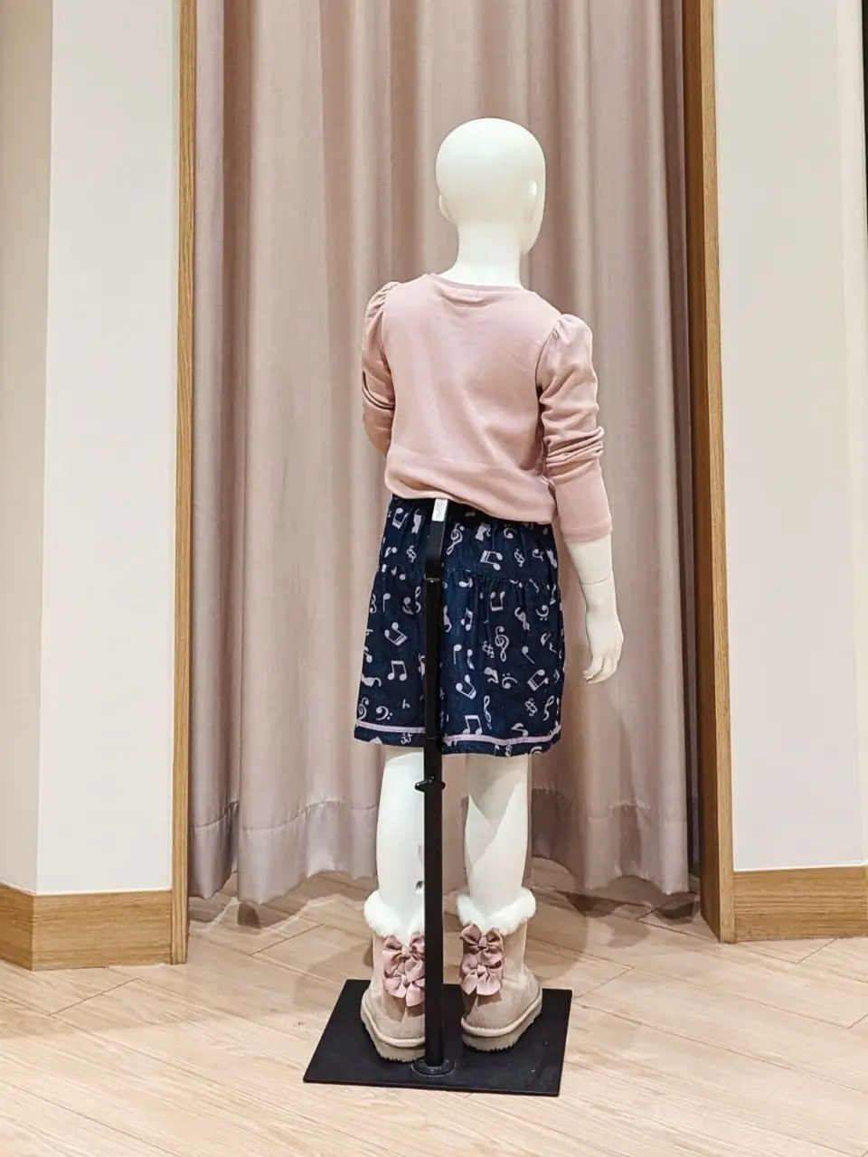 ANY 奥原 コーディネート画像