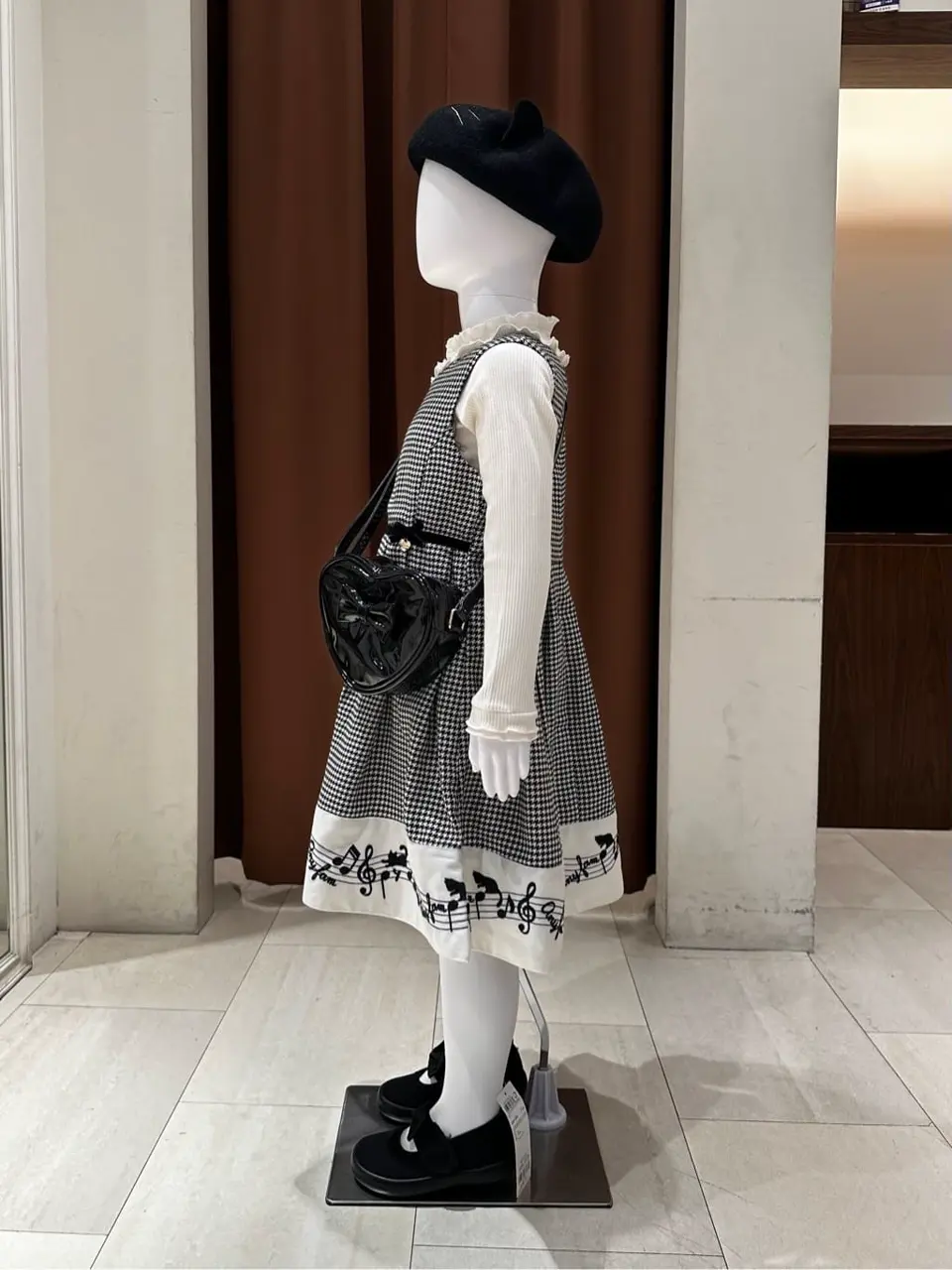 ANY m コーディネート画像