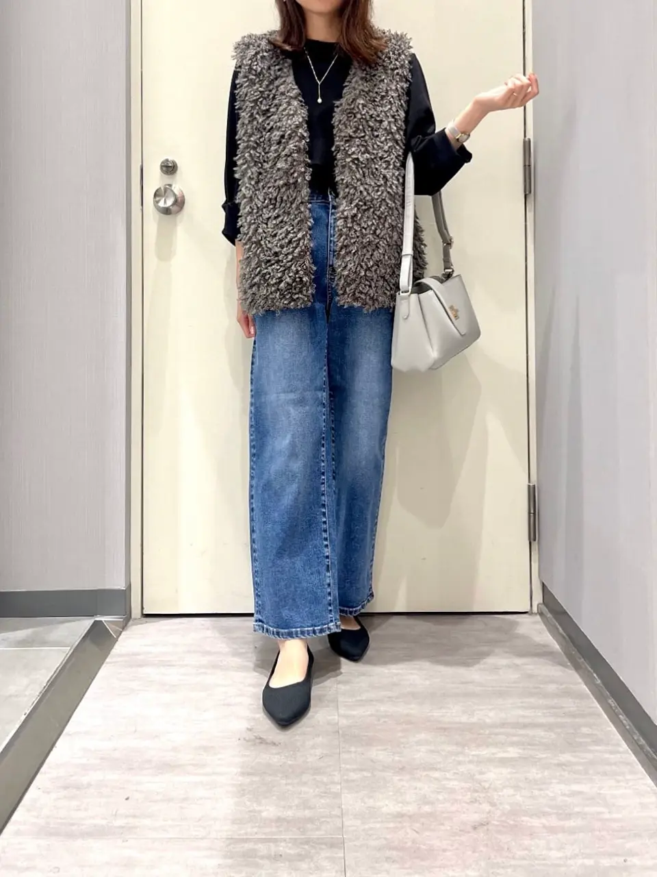 ANY 金井 コーディネート画像