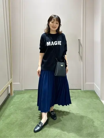 ANY フジコ コーディネート画像