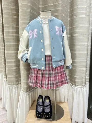 ANY 岡田 コーディネート画像