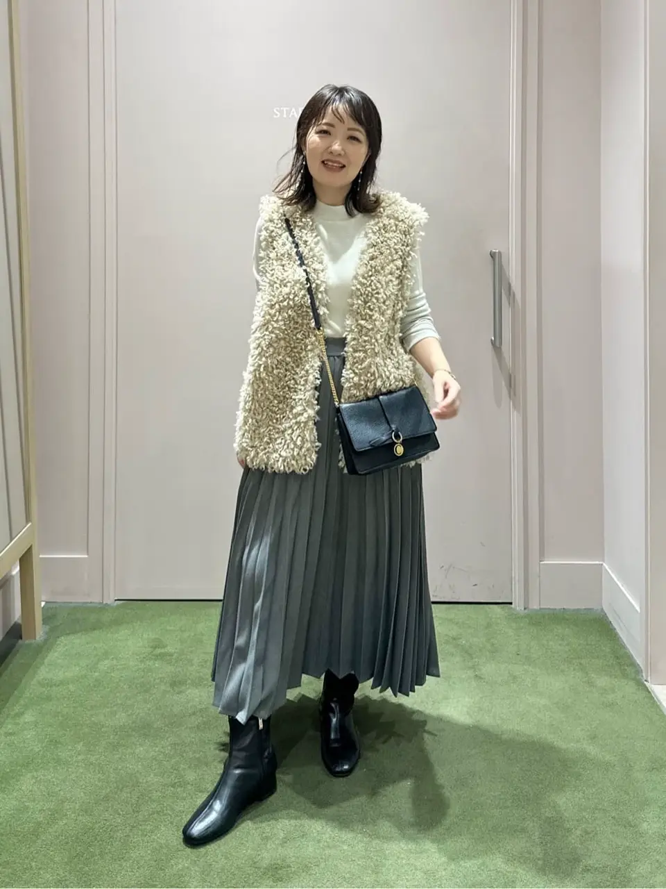 ANY フジコ コーディネート画像