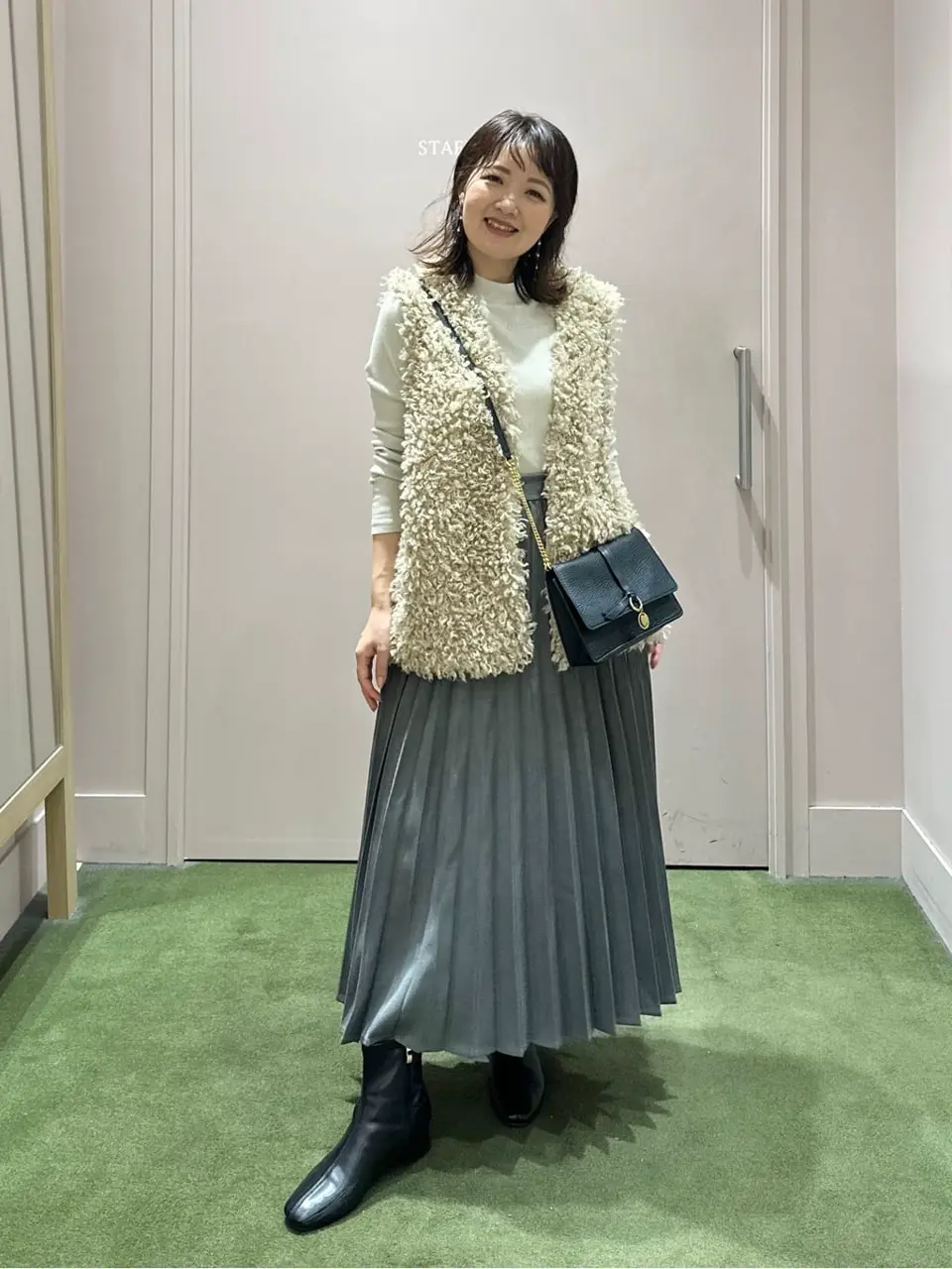 ANY フジコ コーディネート画像