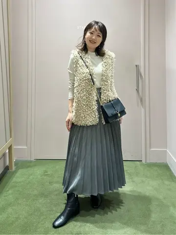 ANY フジコ コーディネート画像