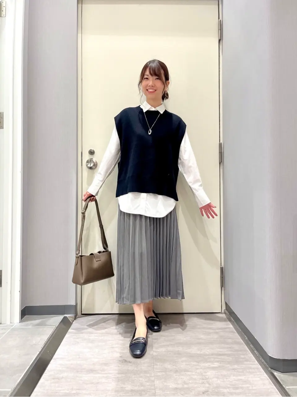 ANY 金井 コーディネート画像