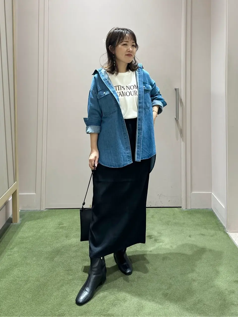 ANY フジコ コーディネート画像