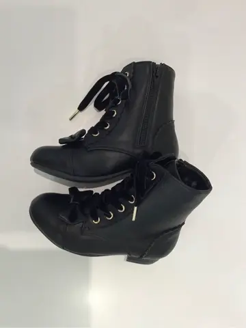 ANY カモガワ コーディネート画像