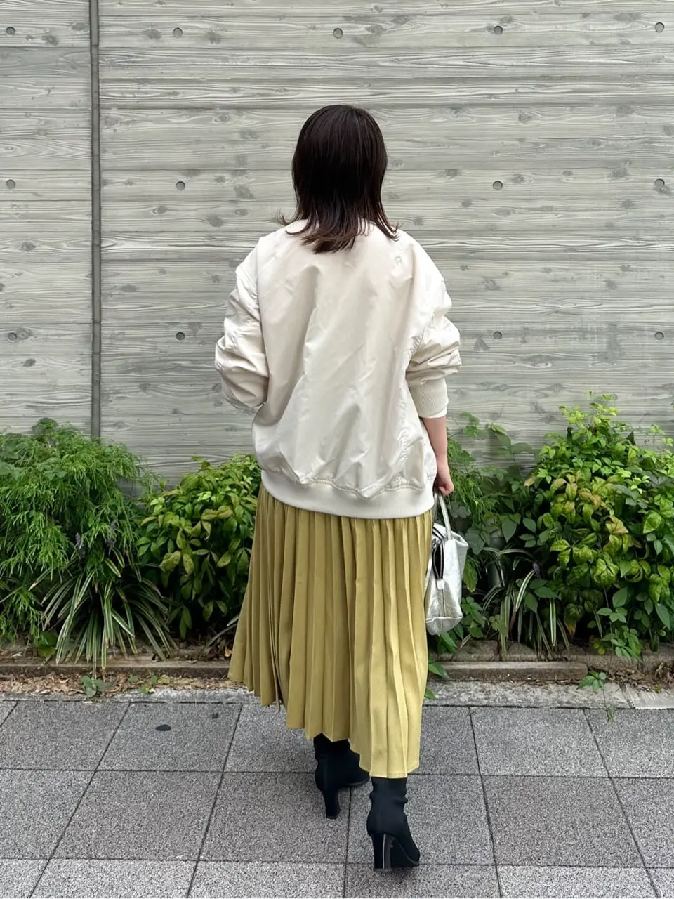 ANY フジコ コーディネート画像