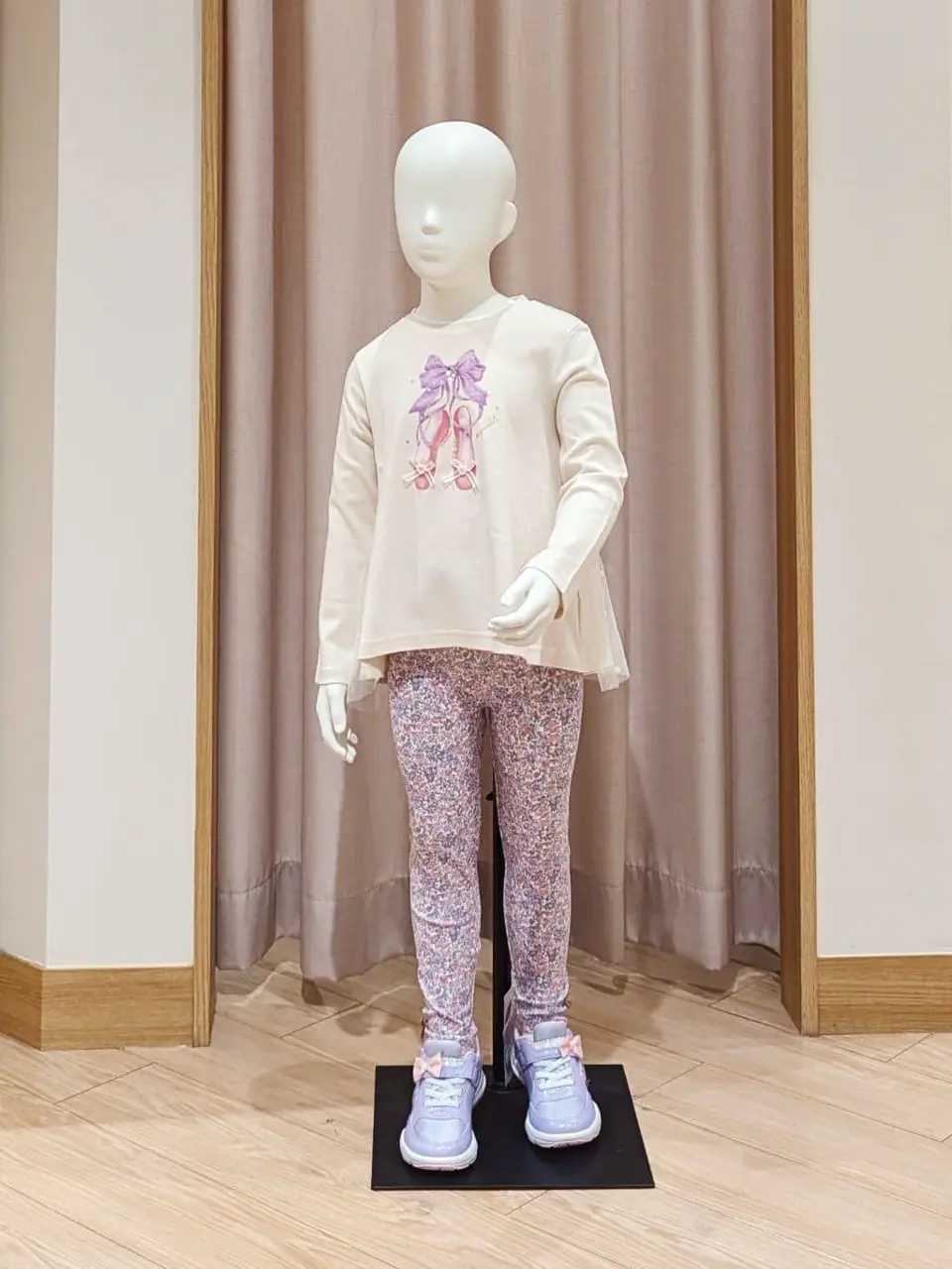 ANY 奥原 コーディネート画像