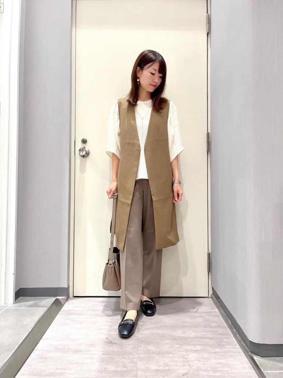 ANY 金井 コーディネート画像