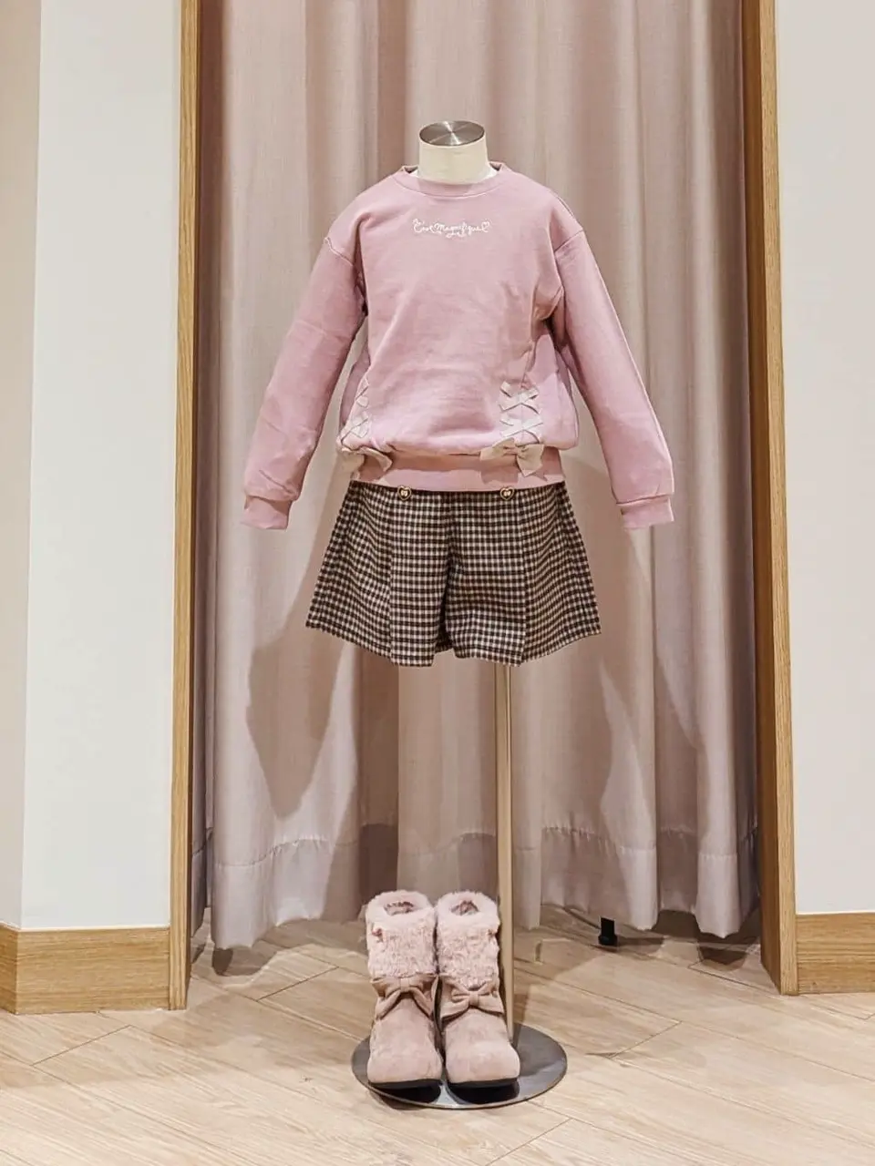 ANY 奥原 コーディネート画像