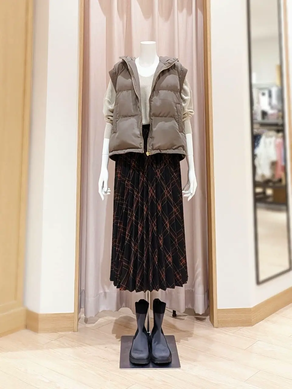 ANY 岩田 コーディネート画像