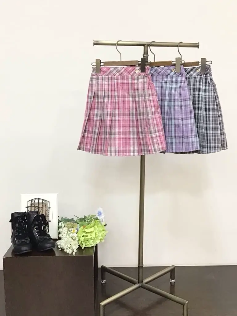 ANY 佐々木 コーディネート画像