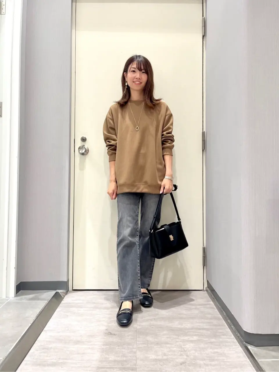 ANY 金井 コーディネート画像