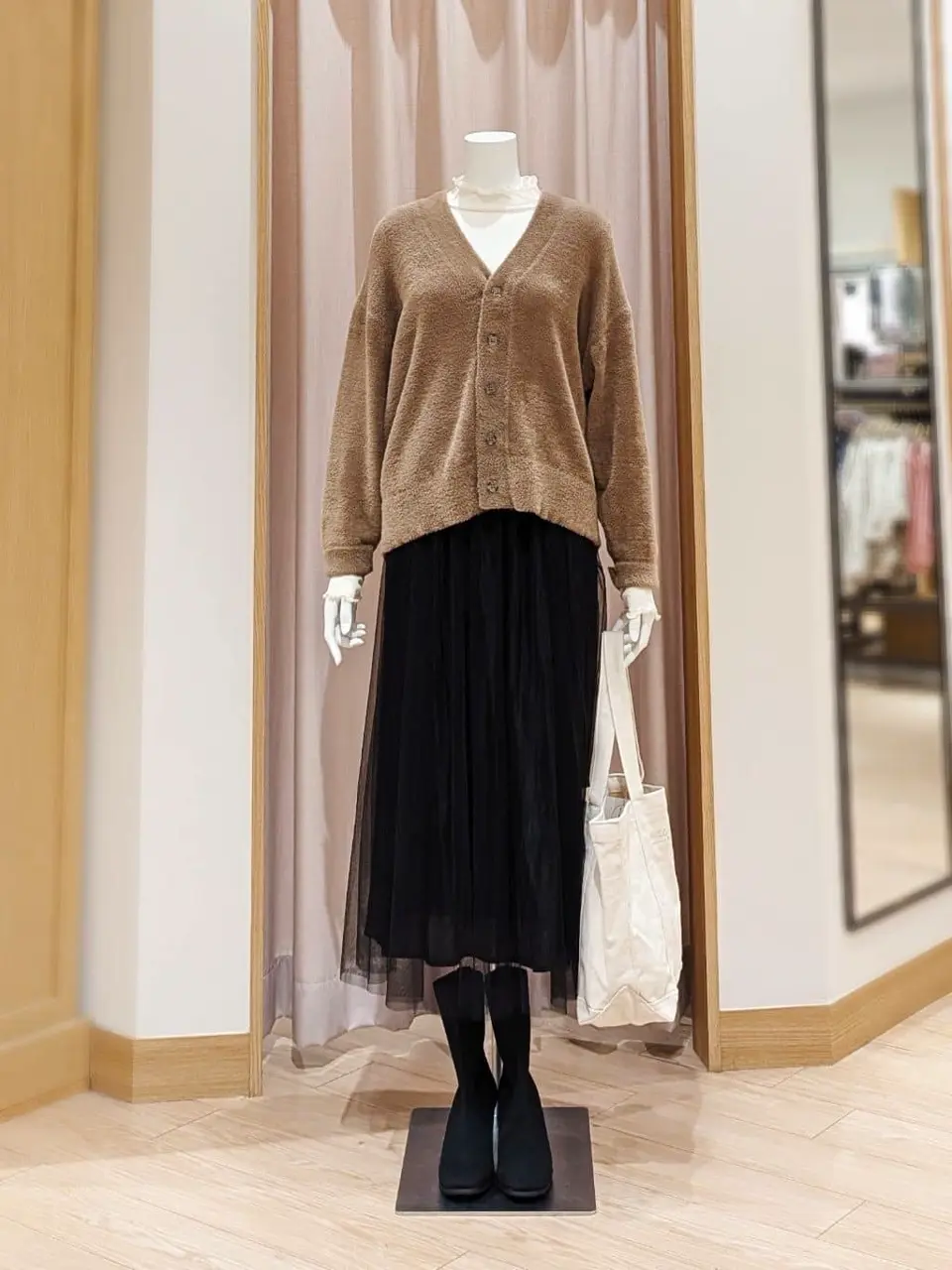 ANY 岩田 コーディネート画像