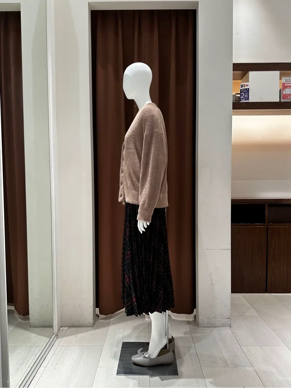 ANY m コーディネート画像