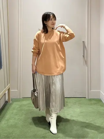 ANY フジコ コーディネート画像