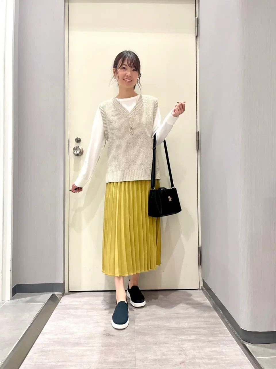 ANY 金井 コーディネート画像