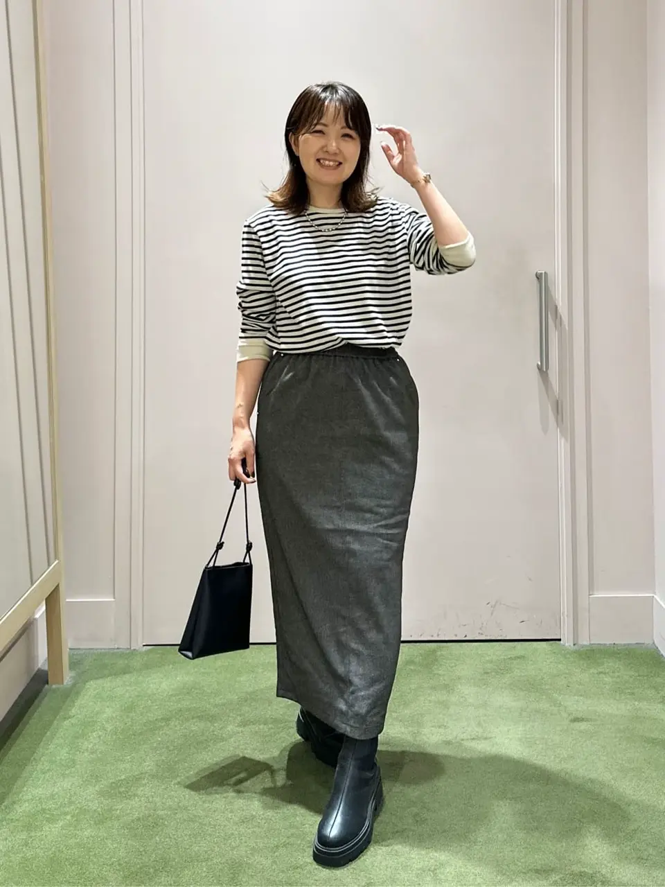 ANY フジコ コーディネート画像