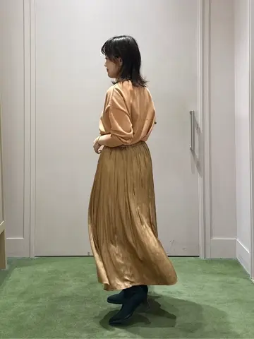 ANY フジコ コーディネート画像