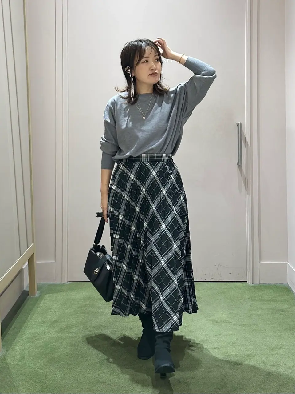 ANY フジコ コーディネート画像