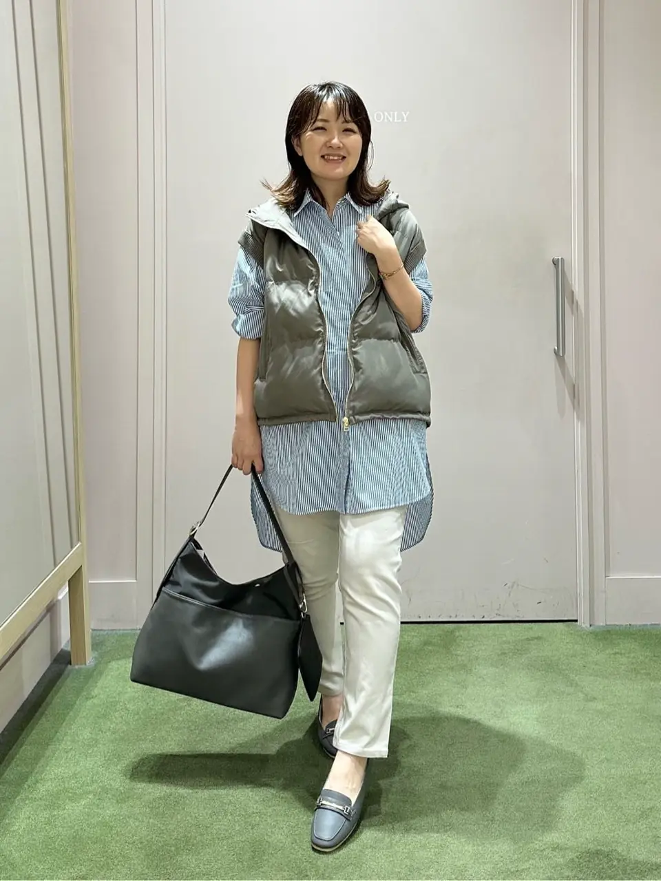 ANY フジコ コーディネート画像