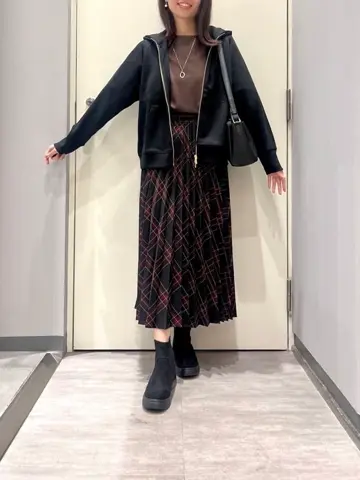 ANY 金井 コーディネート画像