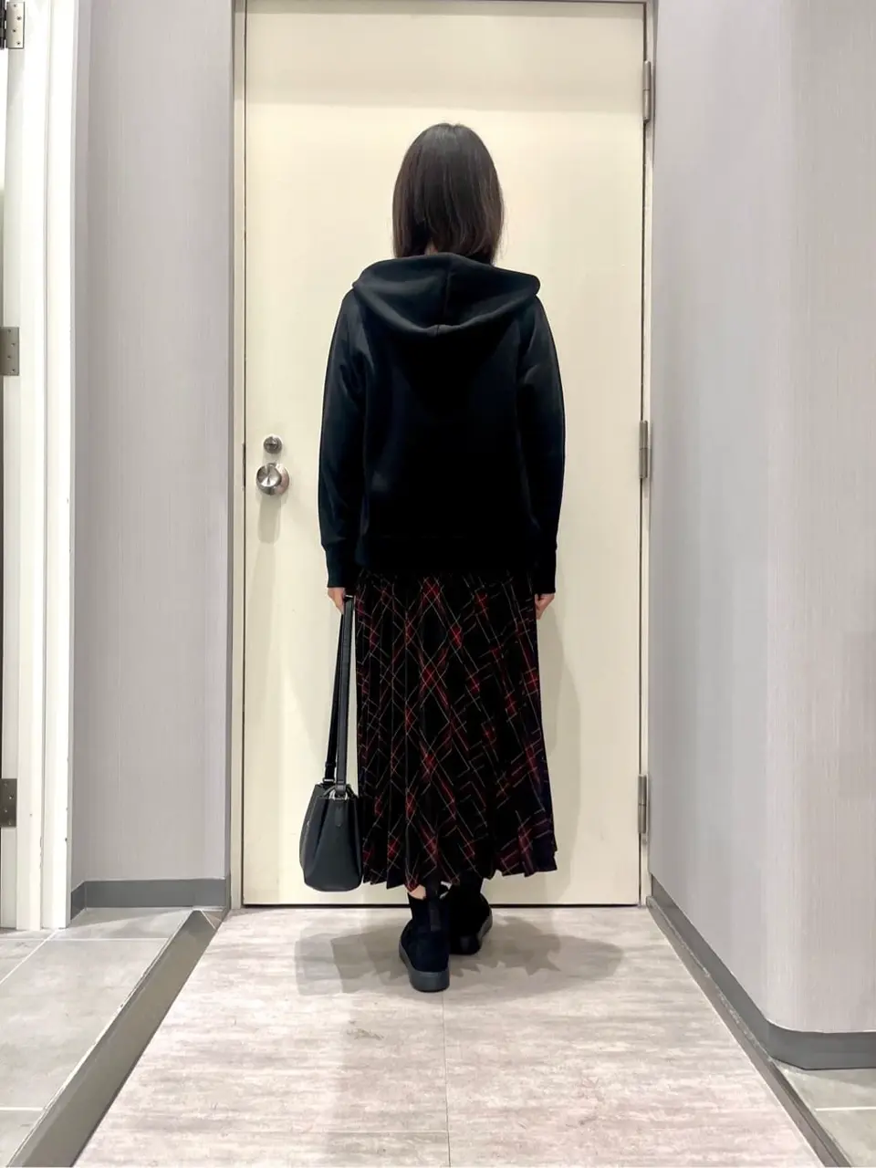 ANY 金井 コーディネート画像