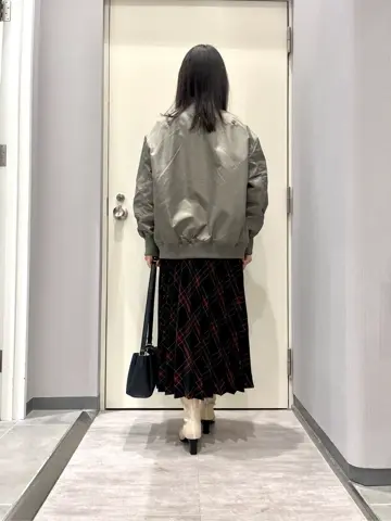 ANY 金井 コーディネート画像