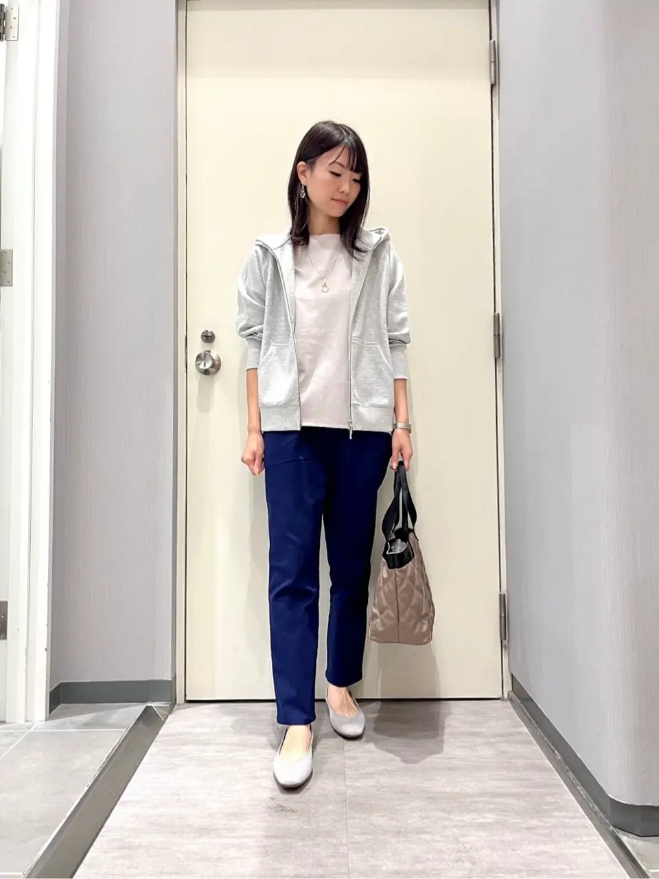 ANY 金井 コーディネート画像